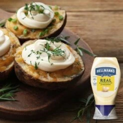 Hellmann's Real Mayonnaise -Sicheres Lebensmittelgeschäft 4502085101 8711200478187 03.jpg